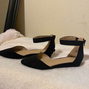 Dream Pairs Black Ankle Strap Flats size 9. n. New without box